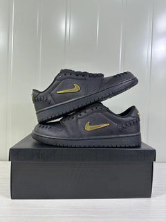 Jordan Air Jordan 1 Low Sneakers Black/Gold FN5032-007