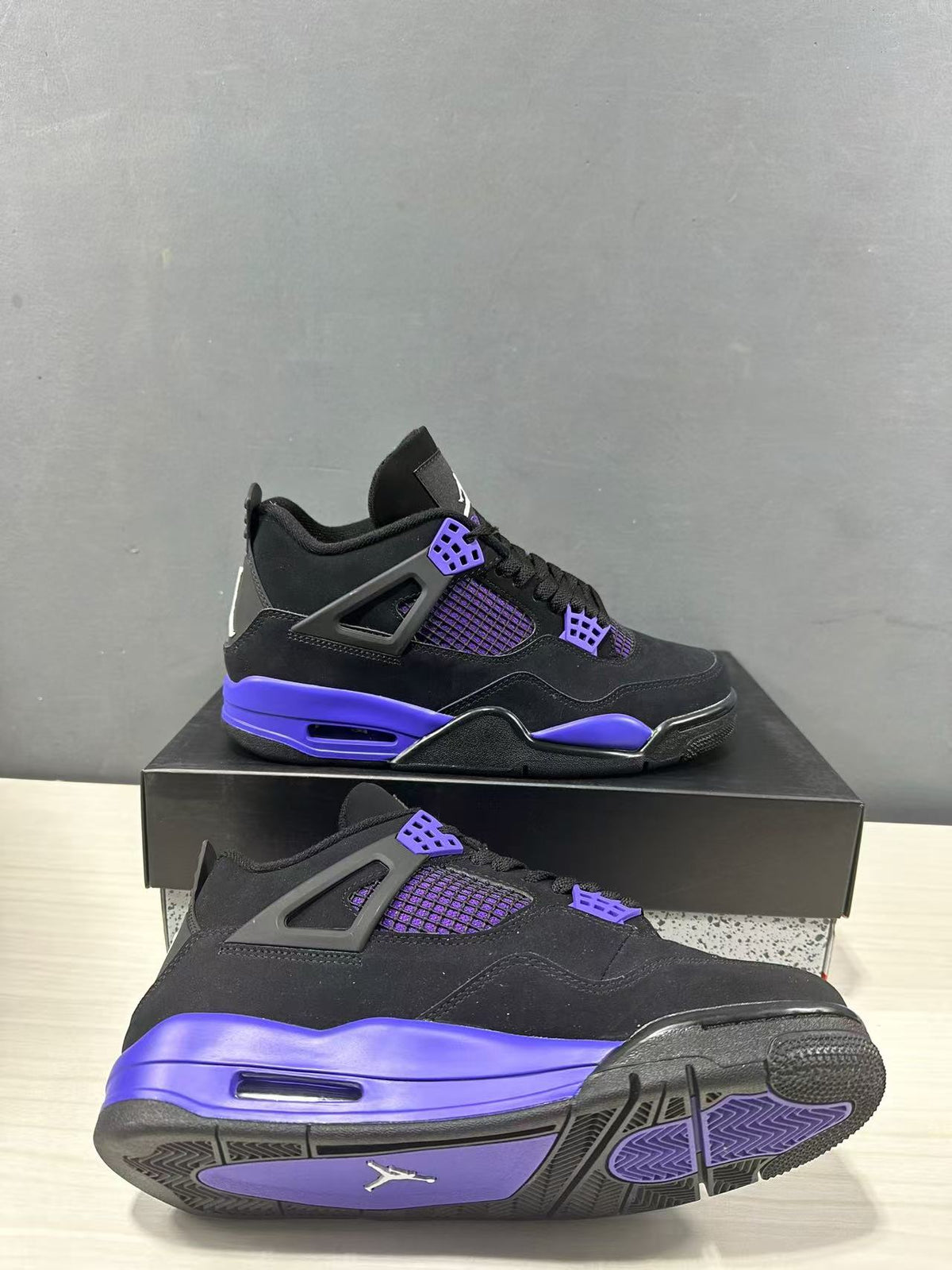 Jordan Air Jordan 4 Retro Black Blue Sneakers CT8527-018