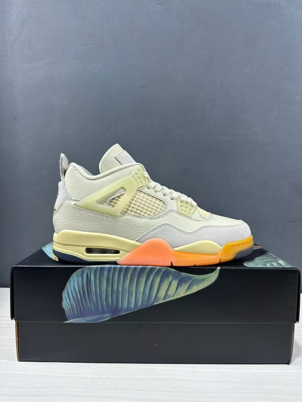Jordan Air Jordan 4 Birds of Paradise Beige HV0823-101