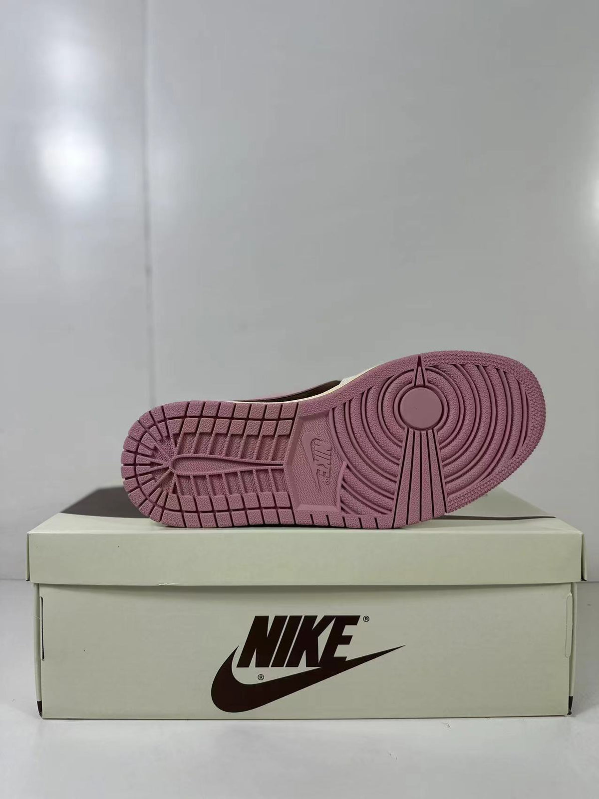 Jordan 1 Low Travis Scott Brown White Pink DZ4137-206