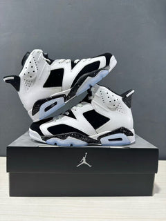 Jordan Air Jordan 6 Reverse Oreo Sneakers White Black CT8529-108