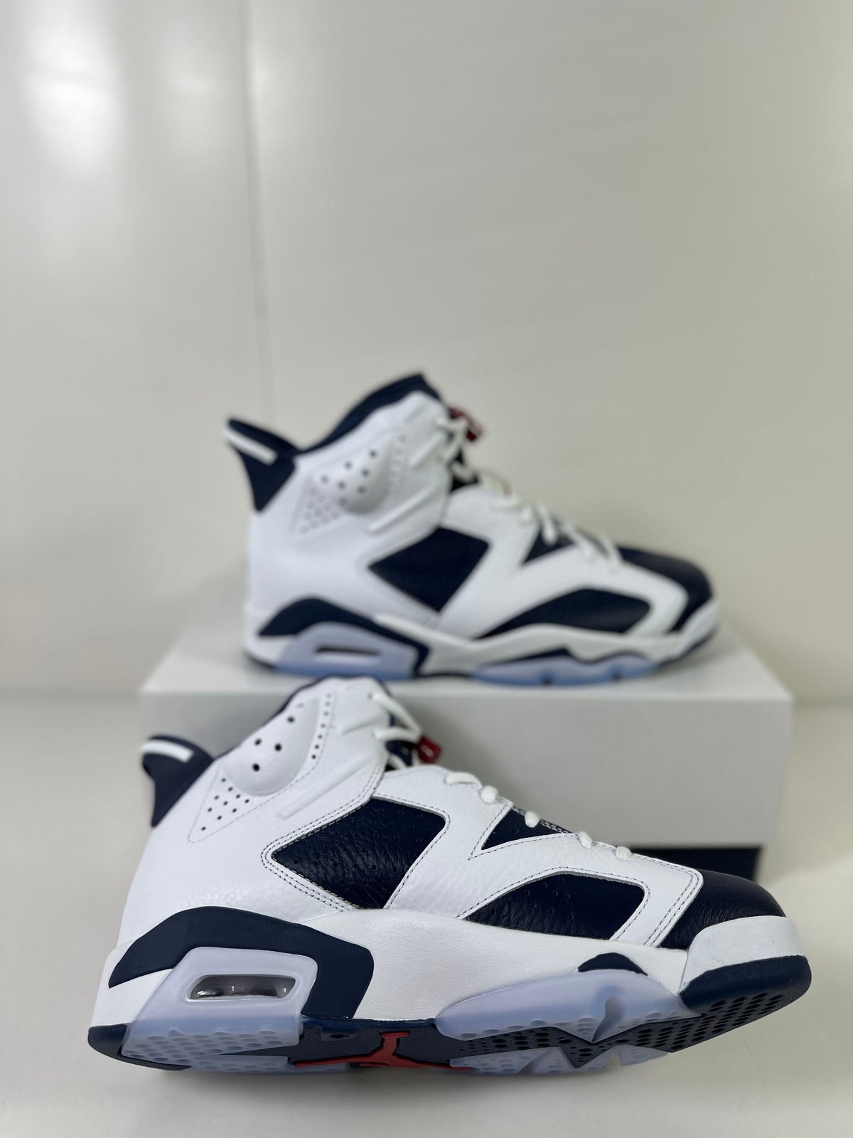 Jordan Air Jordan 6 Retro Olympic London Sneakers White Navy CT8529-164