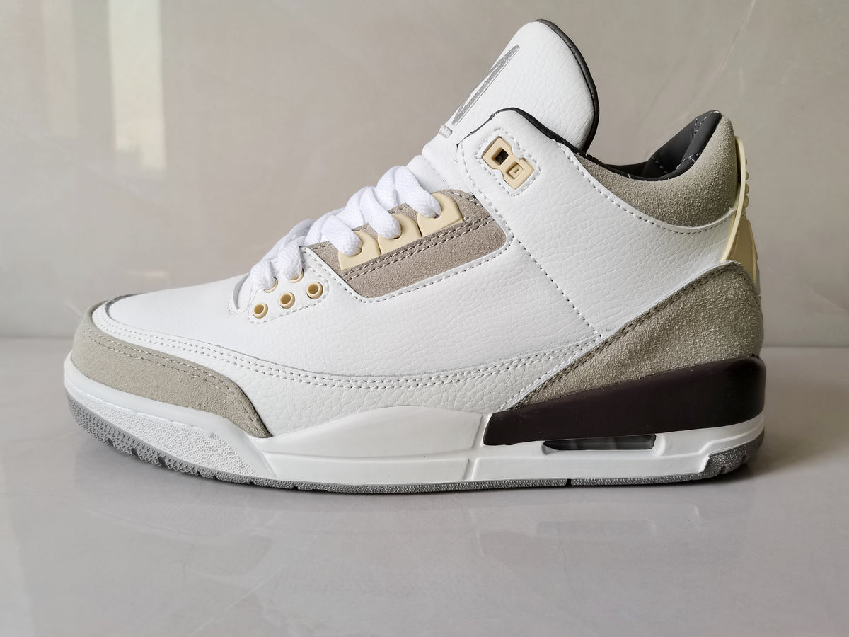 Jordan 3 Retro SP Sail Grey Sneakers