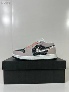 Jordan Air Jordan 1 Low SE GS Platinum Violet Sneakers FJ3445-001