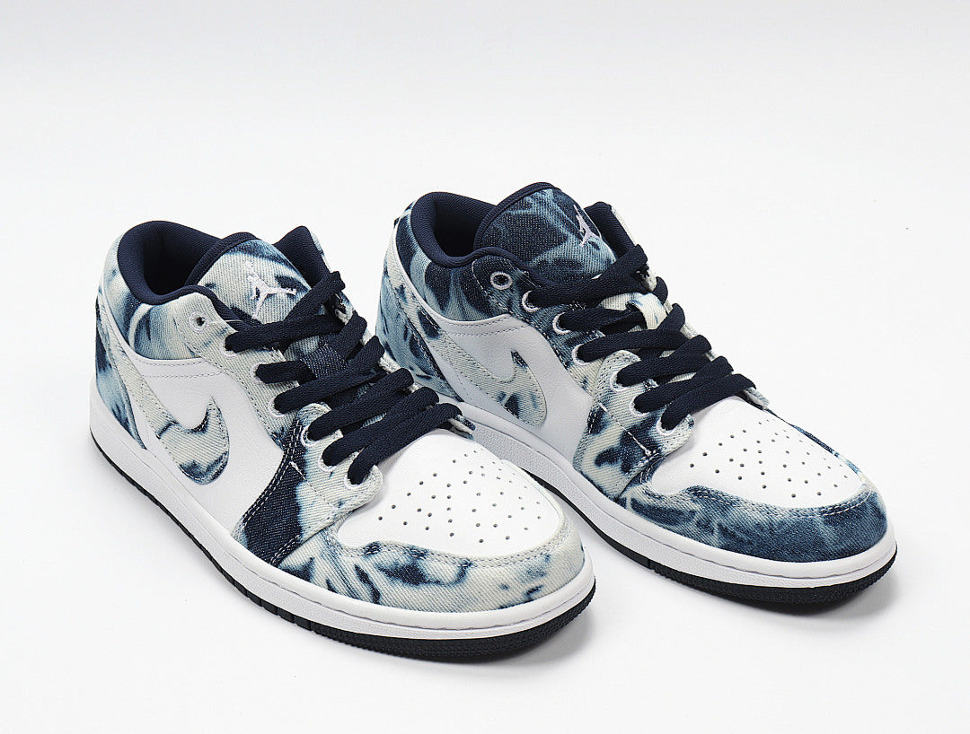Nike Dunk Low Washed Denim Sneakers Blue CZ8455-100