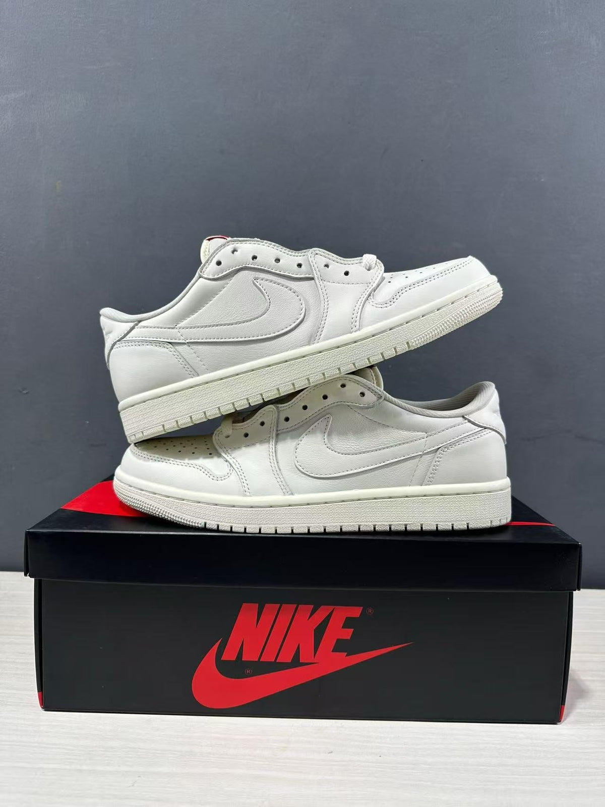 Jordan Air Jordan 1 Retro Low OG White HQ6998-100