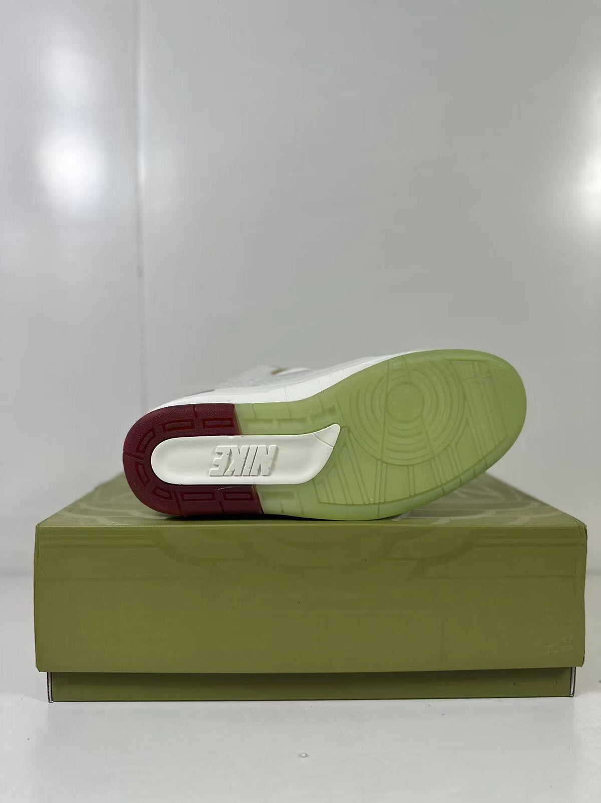 Jordan Air Jordan 2 Low White Red FJ3468-100 Sneakers