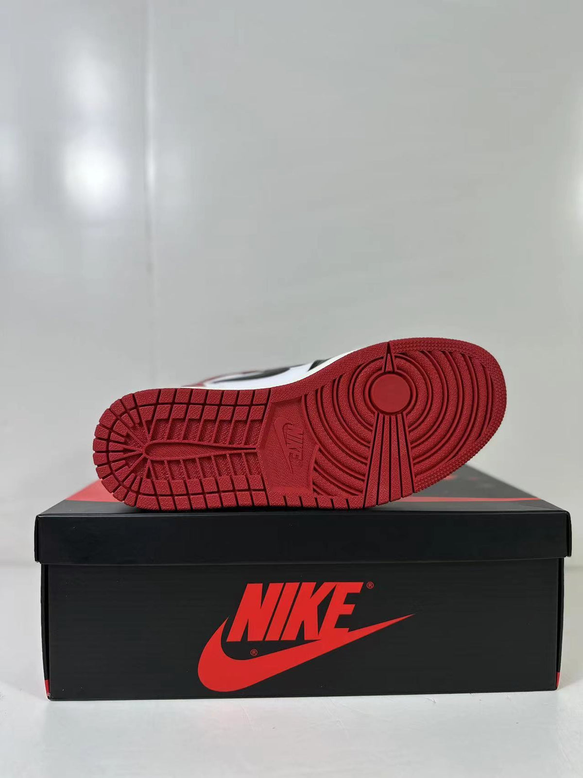 Jordan Air Jordan 1 High OG Black Toe Reimagined DZ5485-106